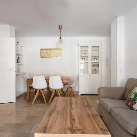 Apartment Sur Patios *