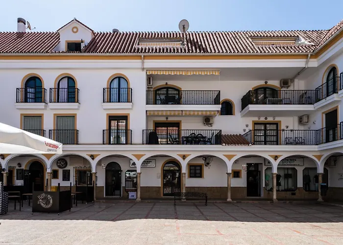 Sur Patios * Fuengirola