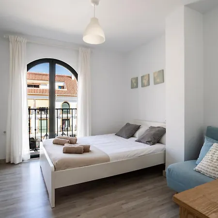 Sur Patios فوينخيرولا